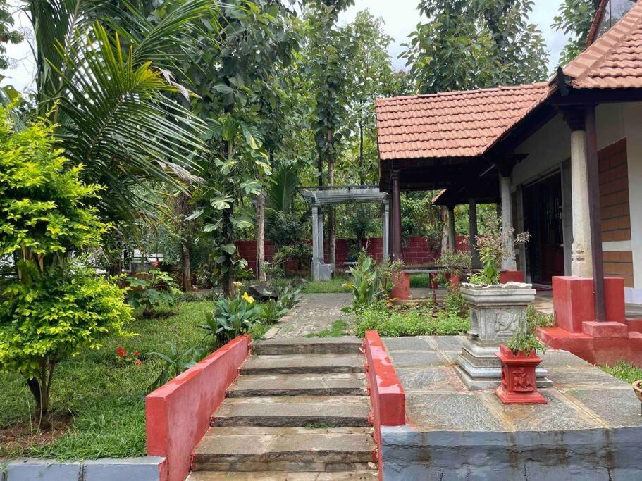 'Vrindavan' In Heritage City Mysuru מראה חיצוני תמונה